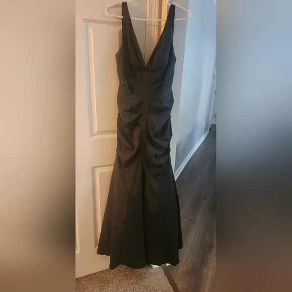 chinese dress ladies Black Strapless Satin Mermaid Dress with Corset and Train – SS055 –  Viniodress